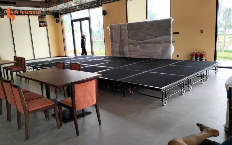 50 Mẫu bục sân khấu di động lắp ghép chất lượng cao 3 Bục sân khấu di động cho phòng thi đấu