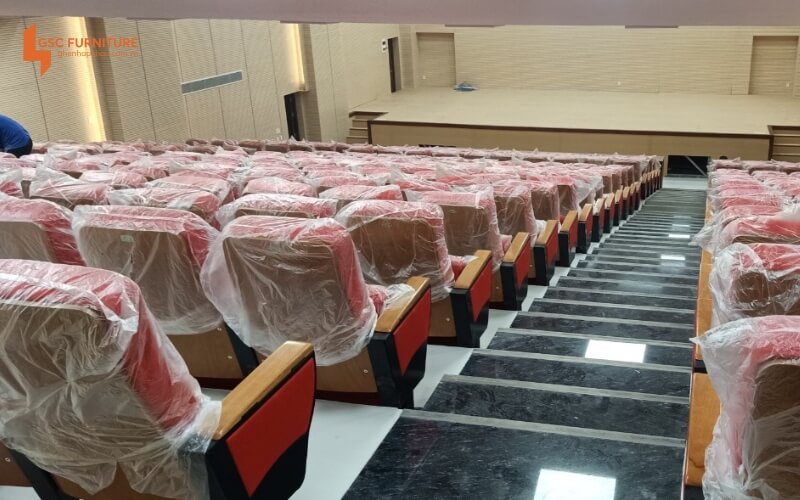 Dự án ghế hội trường tại trường Đại học Nguyễn Tất Thành 12 Du an ghe hoi truong tai truong Dai hoc Nguyen Tat Thanh 6