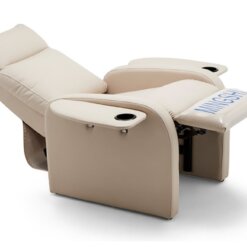 Ghe rap phim MJ6 022 2