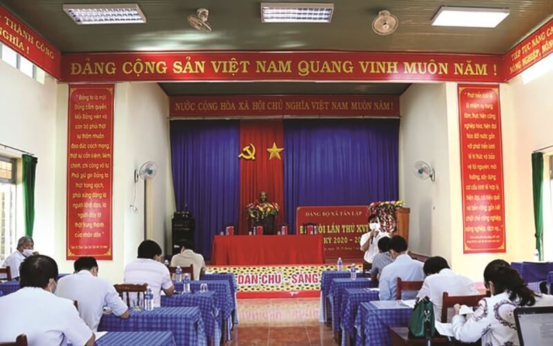 Khẩu hiệu trang trí nhà văn hóa thôn, UBND, mẫu pano đẹp 18 Khẩu hiệu trang trí nhà văn hóa thôn, UBND