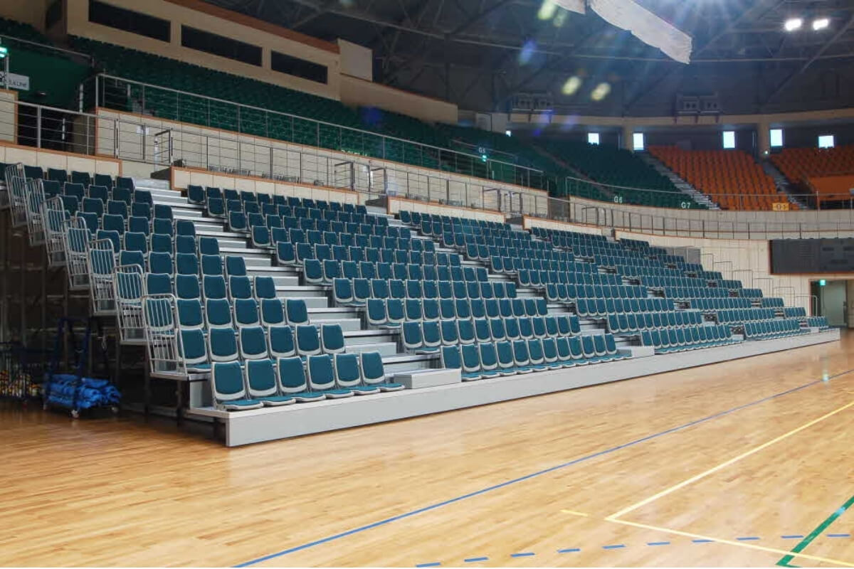 Tổng hợp mẫu ghế khán đài Retractable Seating của Hanyoo 11 Chế đội trượt ghế ngồi ra (mở rộng) sẵn sàng phục vụ khán giả